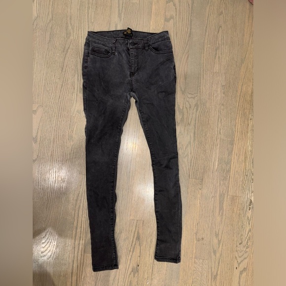 Forever 21 Stretchy Black Skinny Jeans Womens size 28 basics everyday casual - Picture 1 of 4